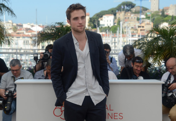 Robert Pattinson pic #530055
