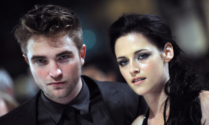 photo 4 in Robert Pattinson gallery [id439297] 2011-11-24 00:00:00