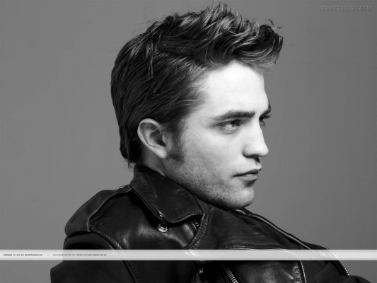 photo 24 in Robert Pattinson gallery [id290115] 2010-08-27 00:00:00