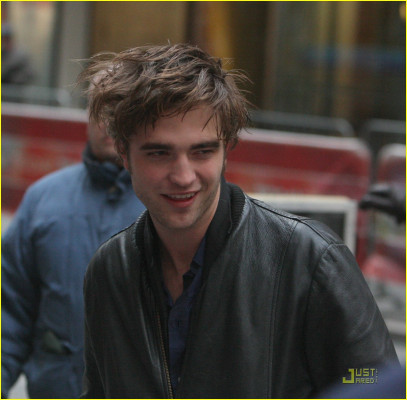 Robert Pattinson pic #125428