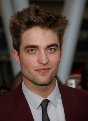 Robert Pattinson pic #305044