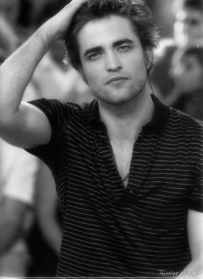 Robert Pattinson pic #316340
