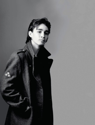 Robert Sheehan pic #415898