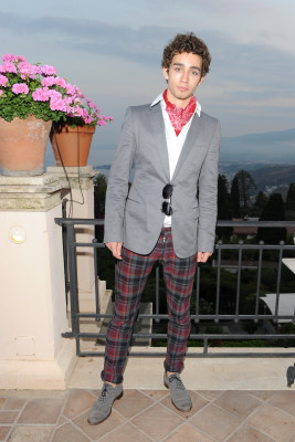Robert Sheehan pic #415165