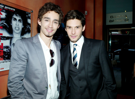 Robert Sheehan pic #415166