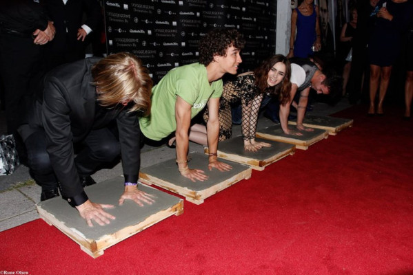Robert Sheehan pic #661247