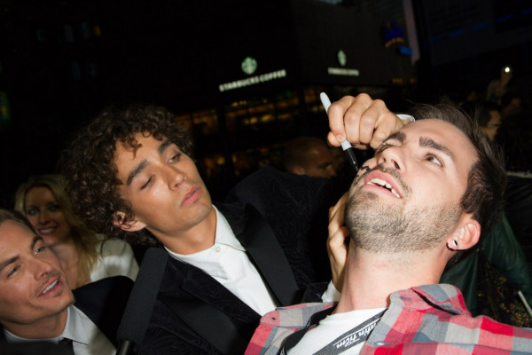 Robert Sheehan pic #660234