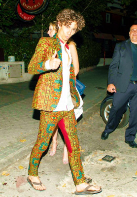 Robert Sheehan pic #664310