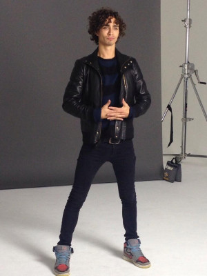 photo 17 in Robert Sheehan gallery [id681671] 2013-12-01 00:00:00