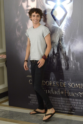Robert Sheehan pic #664761