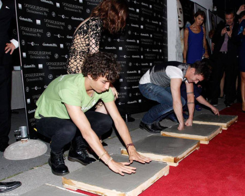 Robert Sheehan pic #661243