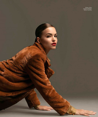 Robin Holzken – Harper’s Bazaar México October 2019 Issue