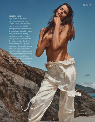 ROBYN LAWLEY in Instyle Magazine, Australia November 2019