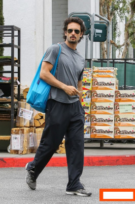photo 6 in Rodrigo Santoro gallery [id646586] 2013-07-04 00:00:00