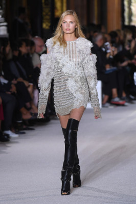Romee Strijd – Walks Balmain Fashion Show in Paris