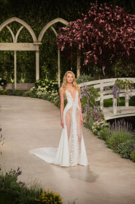 Romee Strijd – Rehearsal for Atelier Pronovias 2019 Collection in Barcelona