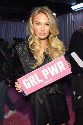 Romee Strijd - 2018 Victoria’s Secret Fashion Show Backstage in NYC
