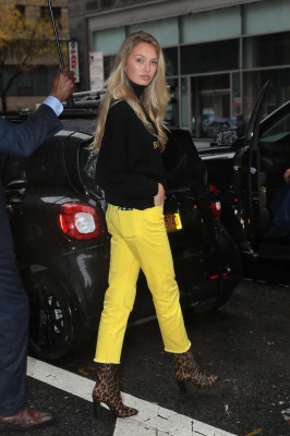 Romee Strijd – Victoria’s Secret headquarters in NYC