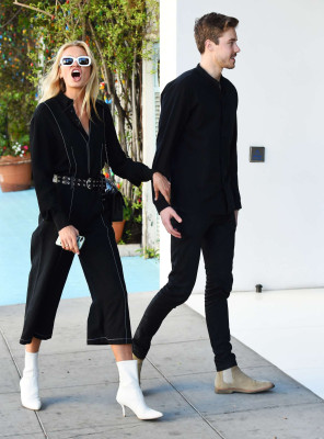 Romee Strijd with her boyfriend out for lunch at The Ivy in West Hollywood