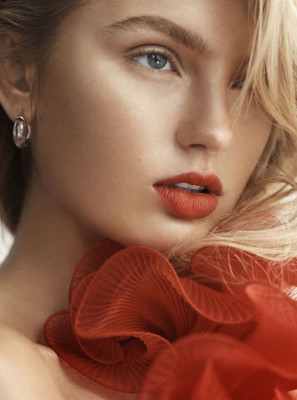Romee Strijd – ES Magazine June 2018