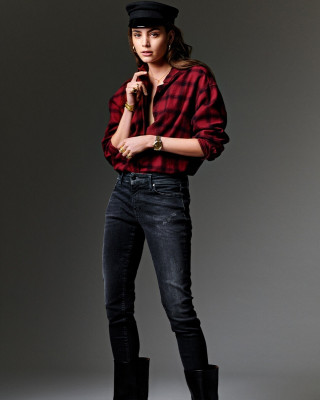 Romy Schonberger for DENHAM