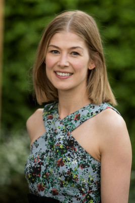 Rosamund Pike pic #889029