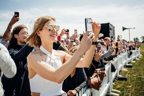 Rosamund Pike