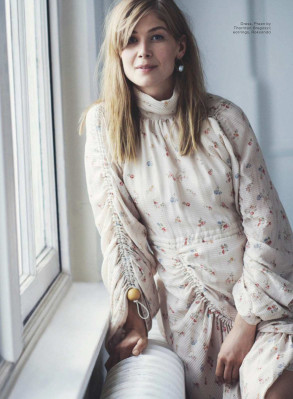 Rosamund Pike – Marie Claire UK January 2019