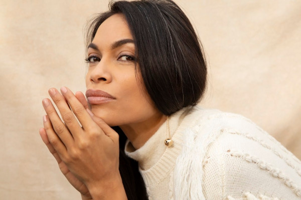 Rosario Dawson by Marc Baptiste for Health || March 2021