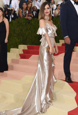 Rose Byrne pic #884688