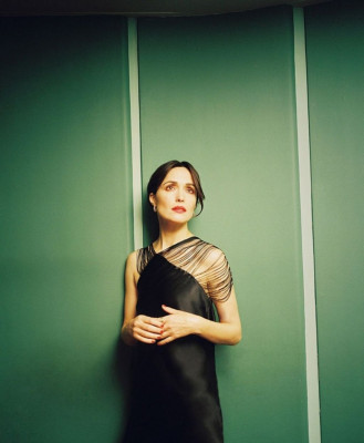 Rose Byrne by James J. Robinson for AMAZING (2021)⁣ 