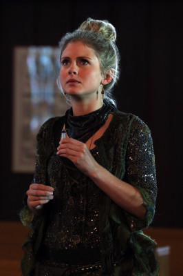 Rose McIver pic #894587