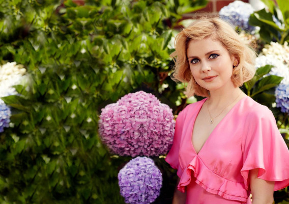 Rose McIver