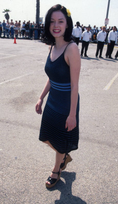 photo 3 in Rose McGowan gallery [id147660] 2009-04-08 00:00:00