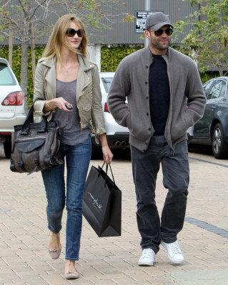 photo 10 in Rosie Huntington-Whitely gallery [id554915] 2012-09-02 00:00:00