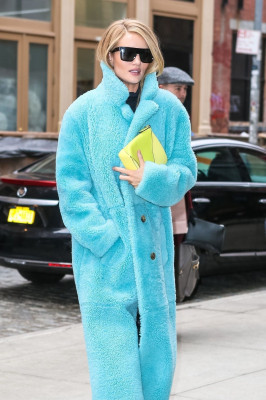 ROSIE HUNTINGTON-WHITELEY Out in New York