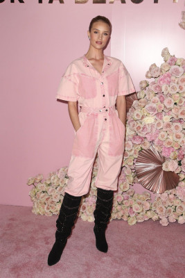 Rosie Huntington-Whiteley - Patrick Ta Beauty Launch Party in Los Angeles