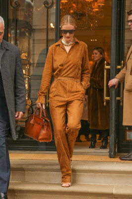 Rosie Huntington-Whiteley - Out in New York