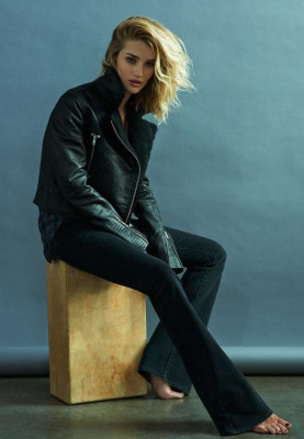 photo 29 in Rosie Huntington-Whitely gallery [id822778] 2015-08-10 00:00:00