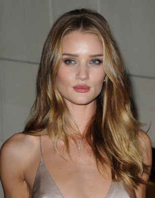 Rosie Huntington-Whitely pic #432853