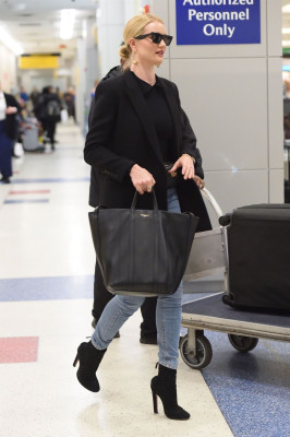 Rosie Huntington-Whiteley - JFK airport in New York