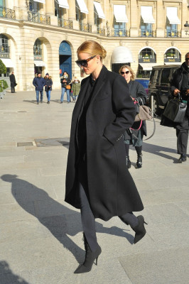 Rosie Huntington-Whiteley - at Gare du Nord in Paris