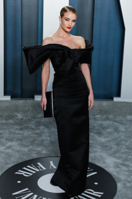 Rosie Huntington-Whiteley - Vanity Fair Oscar Party, Los Angeles | Feb  9, 2020