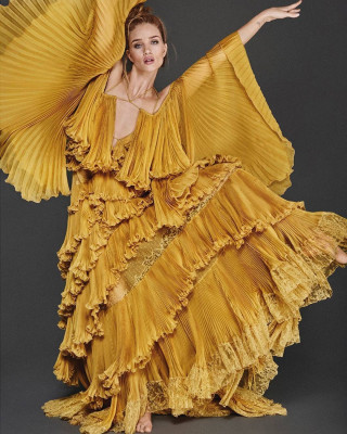 photo 25 in Rosie Huntington-Whitely gallery [id967473] 2017-05-22 00:00:00
