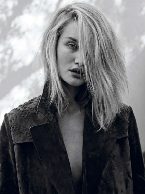 photo 16 in Rosie Huntington-Whitely gallery [id828018] 2015-09-03 00:00:00