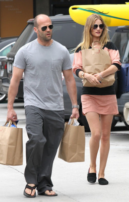 photo 25 in Rosie Huntington-Whitely gallery [id554900] 2012-09-02 00:00:00