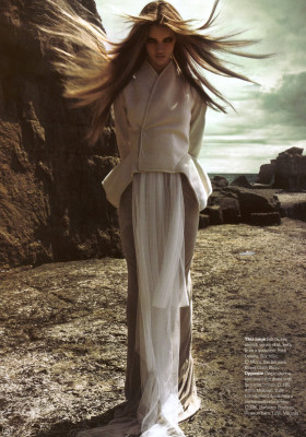 Rosie Huntington-Whitely pic #189126