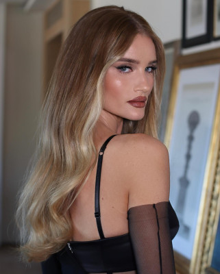 Rosie Huntington-Whitely