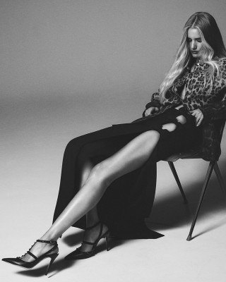 Rosie Huntington-Whitely