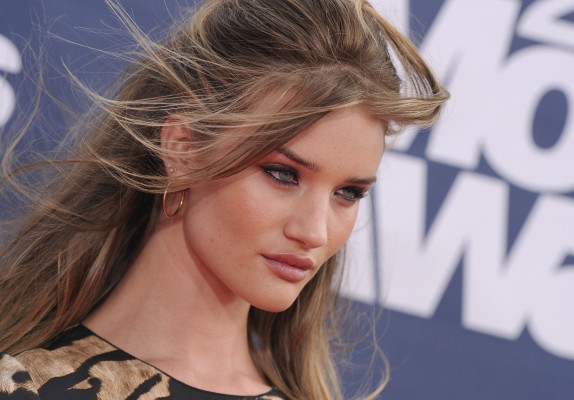 Rosie Huntington-Whitely pic #402737